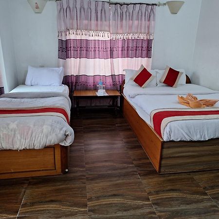 Hotel Shiva'S Dream Sauraha Eksteriør bilde