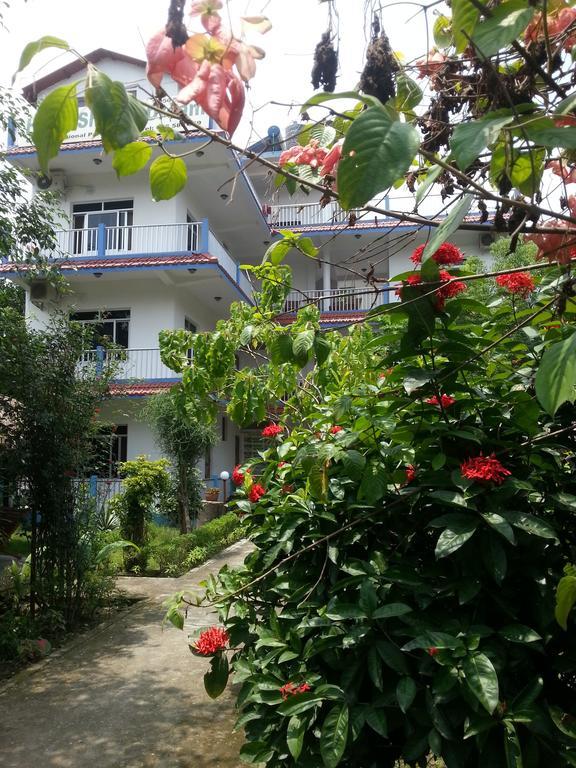 Hotel Shiva'S Dream Sauraha Eksteriør bilde