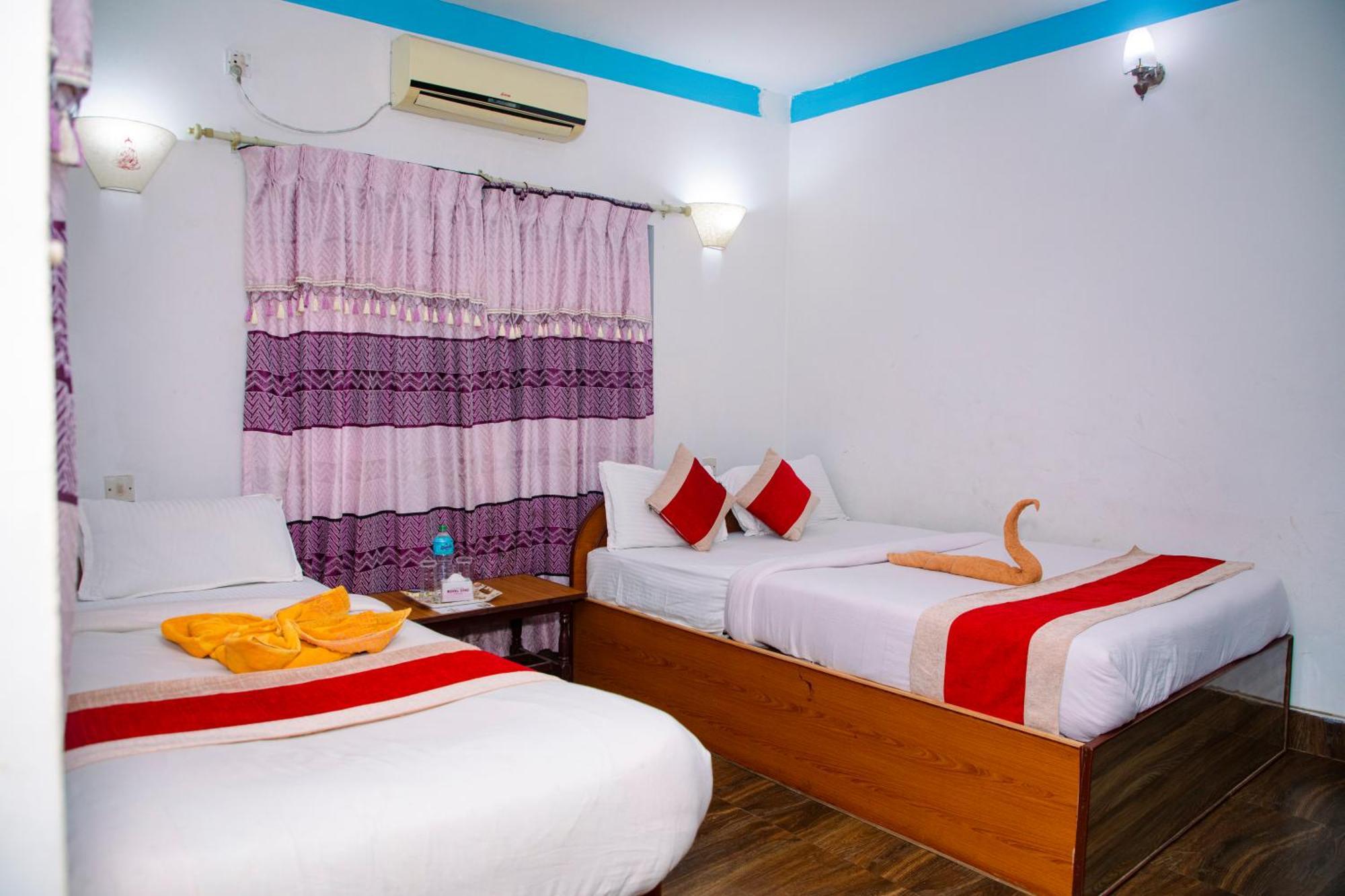 Hotel Shiva'S Dream Sauraha Eksteriør bilde