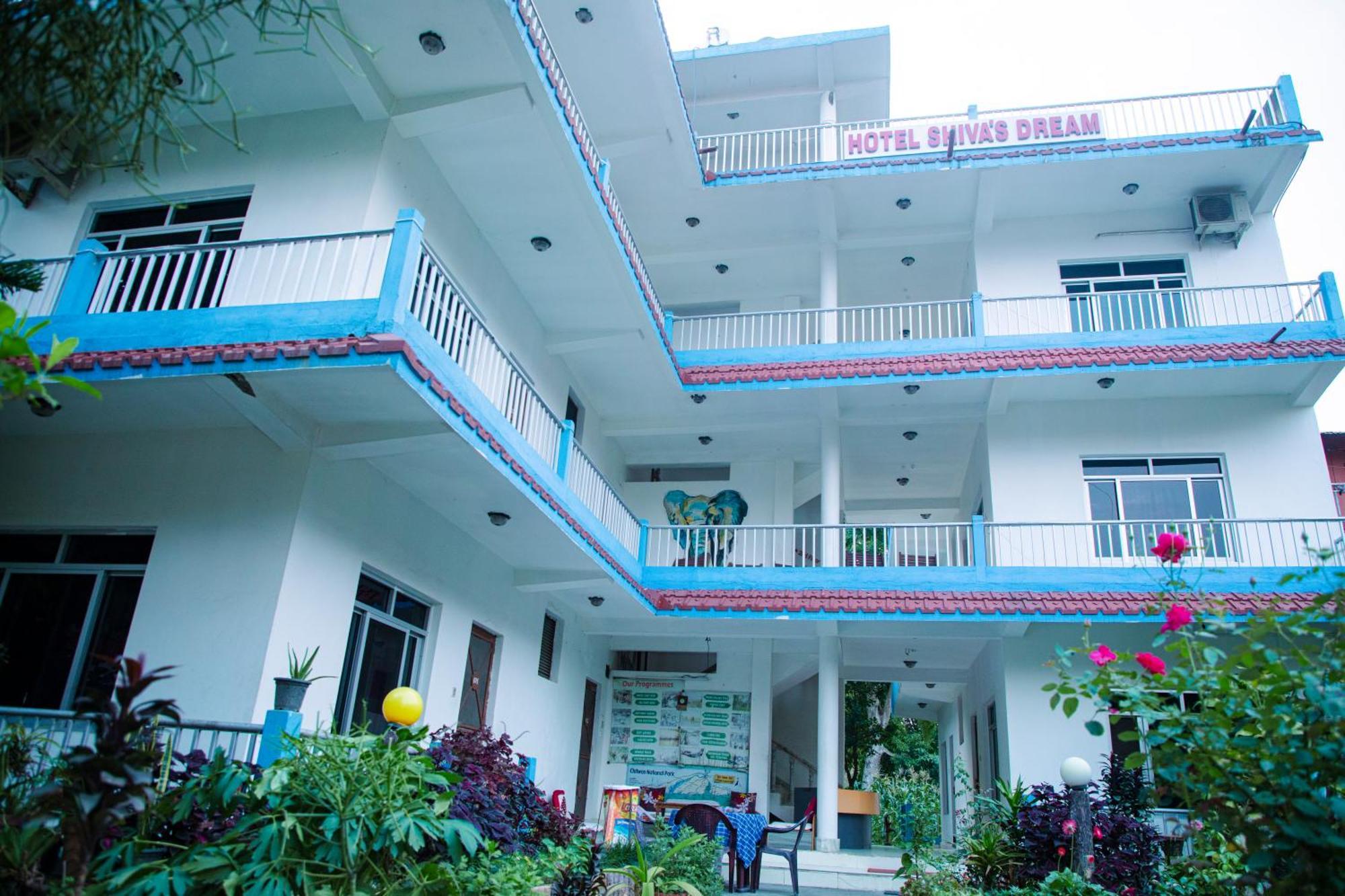 Hotel Shiva'S Dream Sauraha Eksteriør bilde