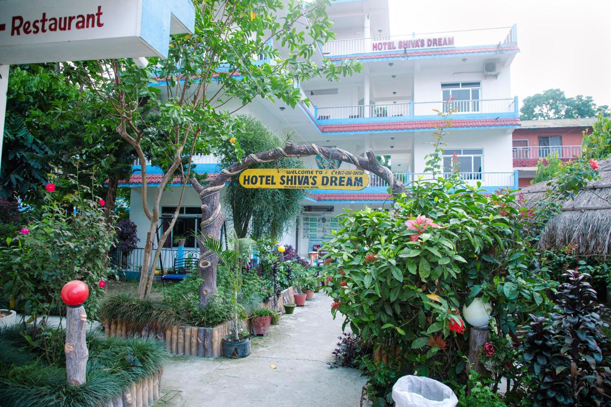 Hotel Shiva'S Dream Sauraha Eksteriør bilde